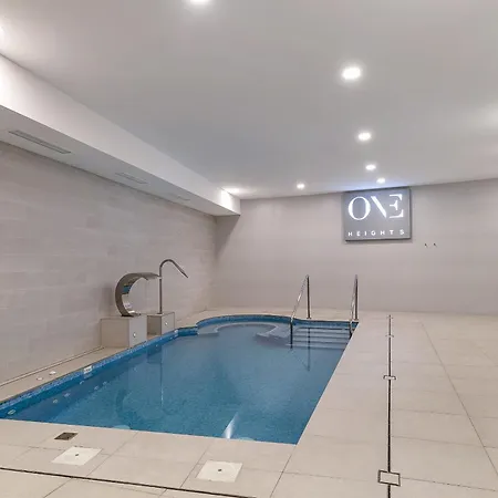 Vivi Homes - La Paz Sauna, Gym & Pool Sitio de Calahonda