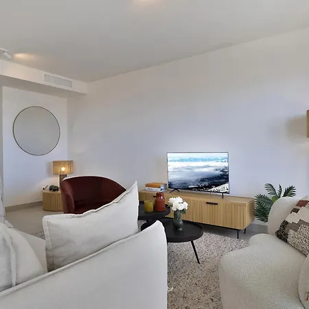 Apartment Vivi Homes - La Paz Sauna, Gym & Pool *