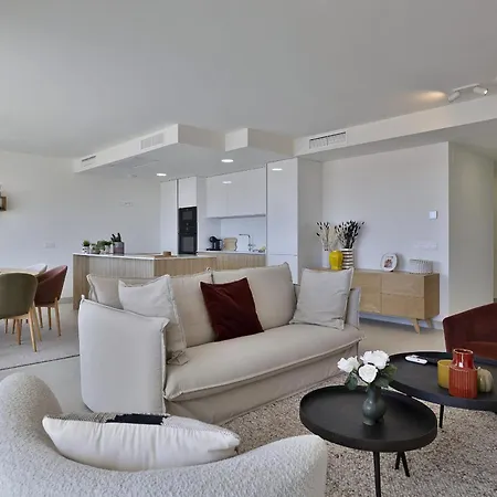 Vivi Homes - La Paz Sauna, Gym & Pool Apartment Sitio de Calahonda