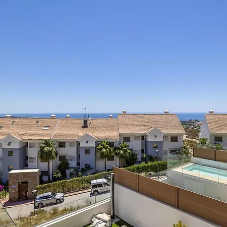Vivi Homes - La Paz Sauna, Gym & Pool Sitio de Calahonda