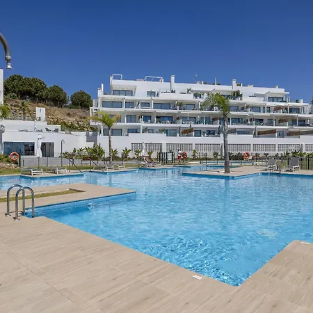 Vivi Homes - La Paz Sauna, Gym & Pool Apartment