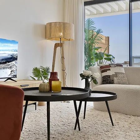 Vivi Homes - La Paz Sauna, Gym & Pool