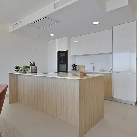 Vivi Homes - La Paz Sauna, Gym & Pool
